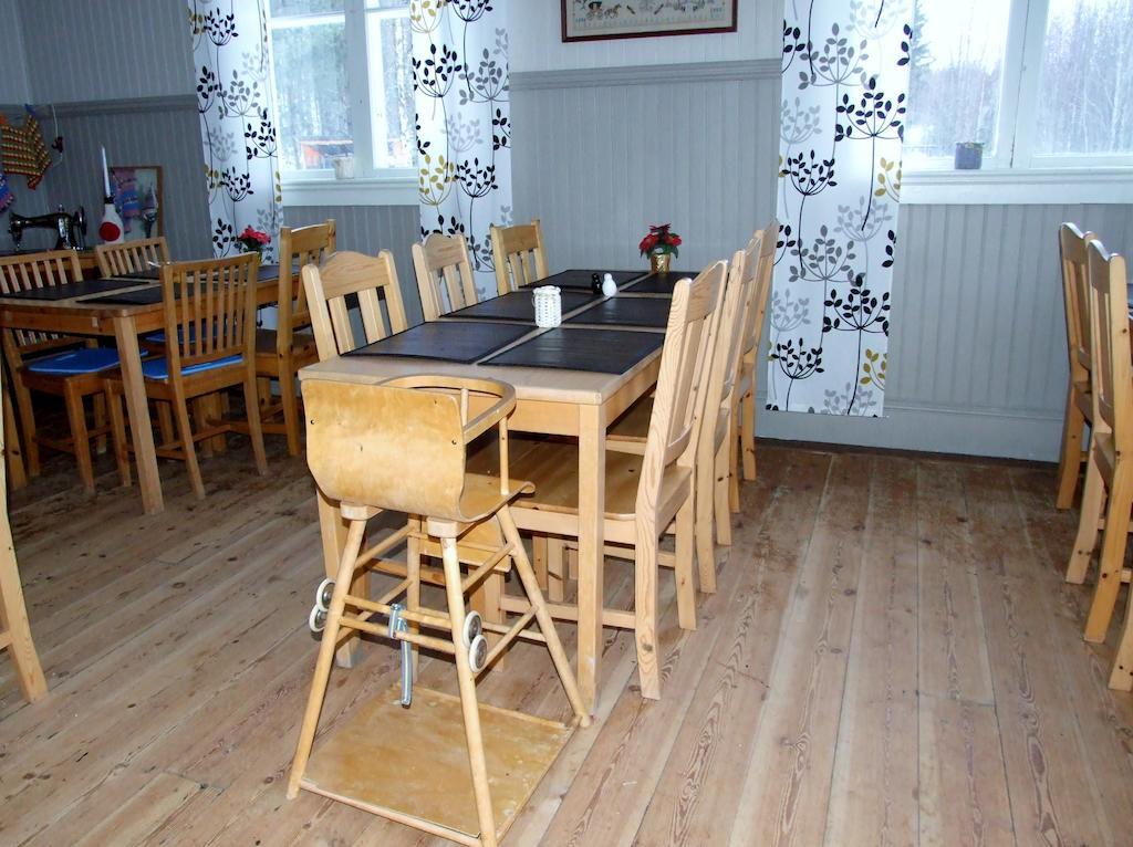 Hovra Vandrarhem Håvra Exterior foto